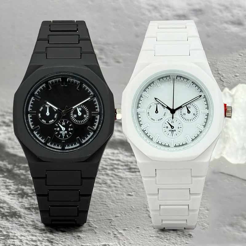 Luxury Watch Name - Berühmte Marke, gefälschte Uhr mit drei