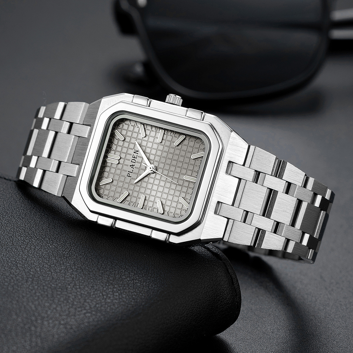Luxus Marke Blaues Zifferblatt – Luxury Watch Name Bewertung und Preis