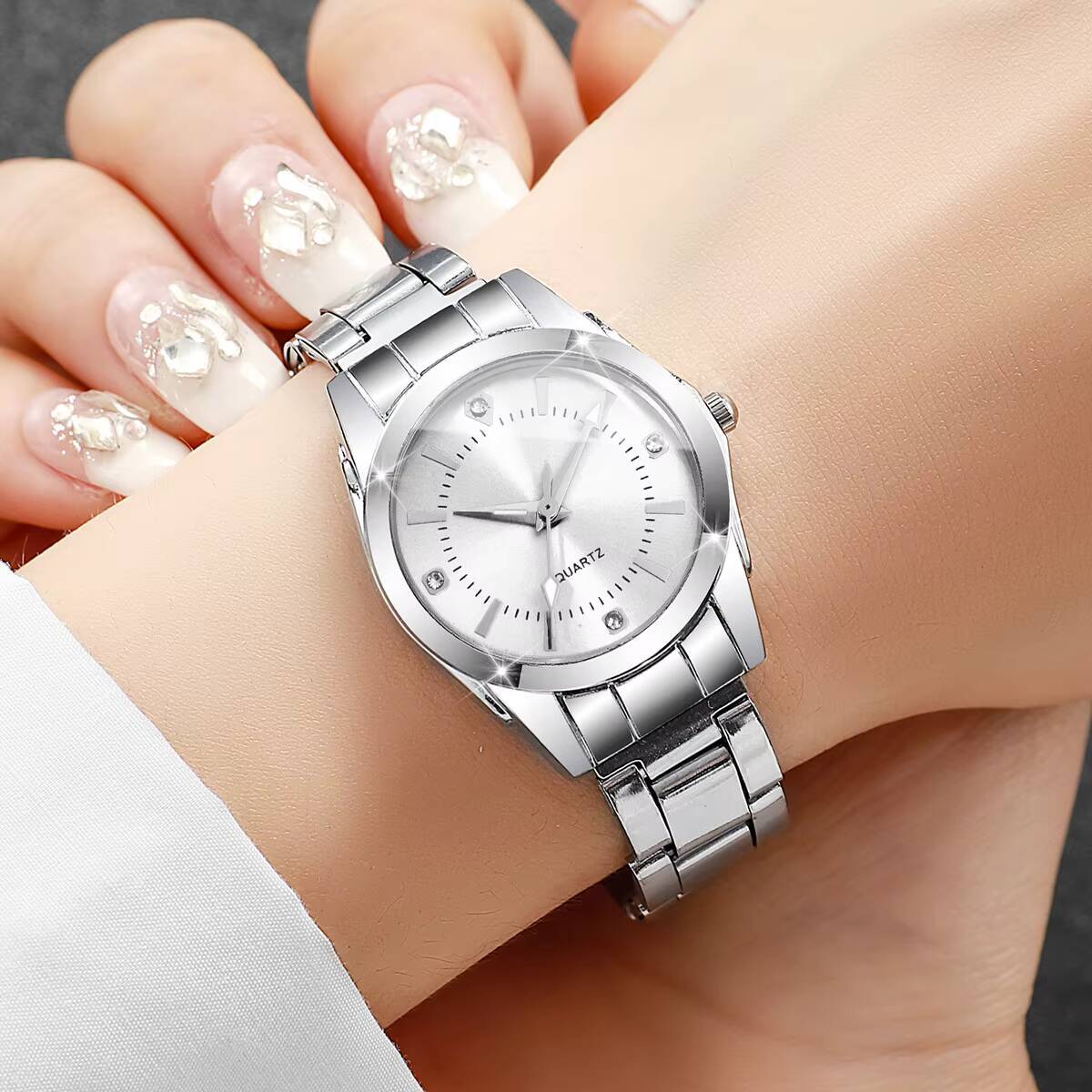 Luxus Strass Frauen Uhren Casu – Luxury Watch Travel Case Bewertung und Preis